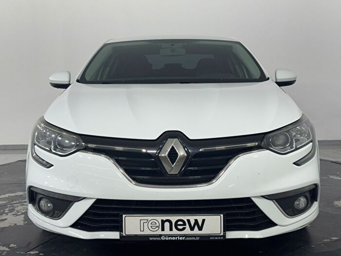 Renault Megane Sedan 1.5 DCI Touch EDC araç görseli 9
