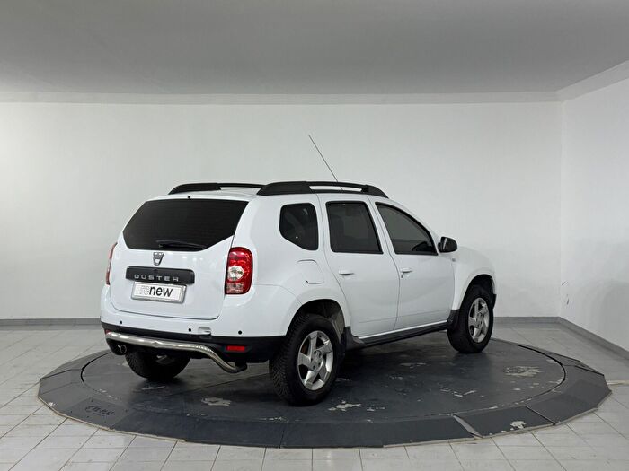 Dacia Duster 8