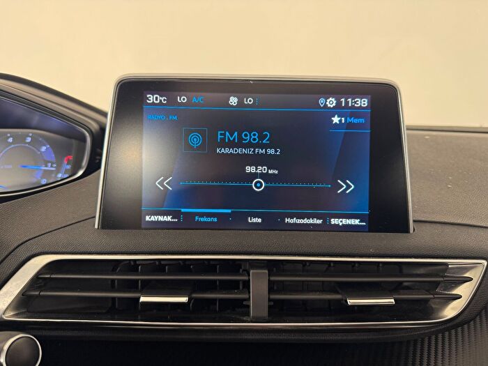 Peugeot 3008 1.5 BlueHDI Active Prime Edition EAT8 araç görseli 24