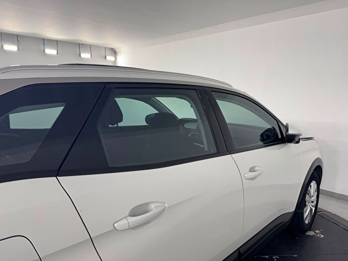 Peugeot 3008 1.5 BlueHDI Active Prime Edition EAT8 araç görseli 10