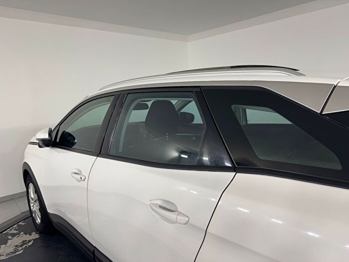 Peugeot 3008 1.5 BlueHDI Active Prime Edition EAT8 araç görseli 9