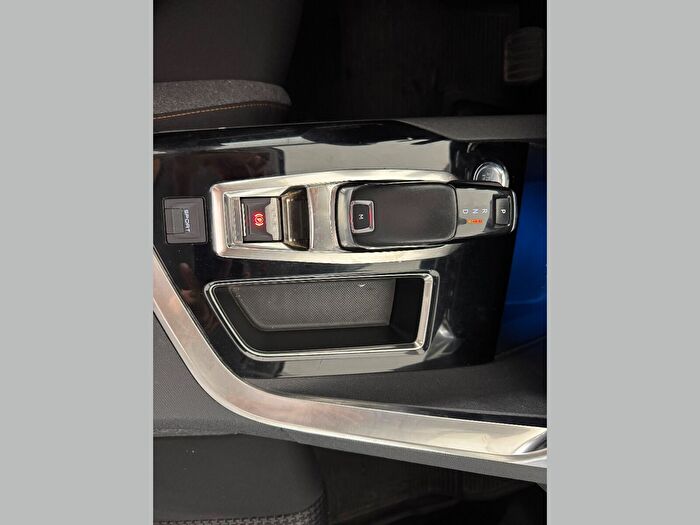 Peugeot 3008 1.5 BlueHDI Active Prime Edition EAT8 araç görseli 25
