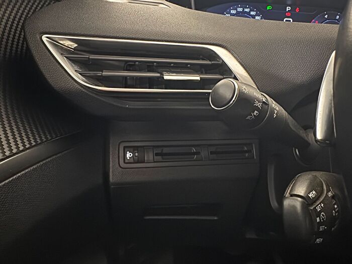 Peugeot 3008 1.5 BlueHDI Active Prime Edition EAT8 araç görseli 20