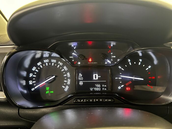 Citroen C3 1.2 PureTech Feel S Edition araç görseli 17