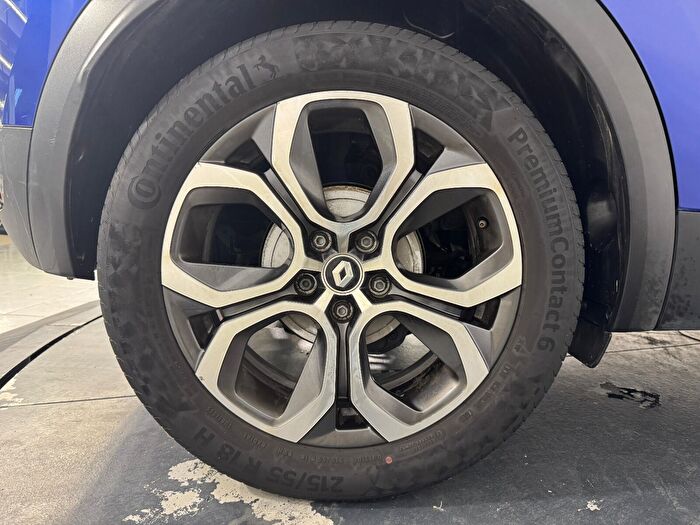 Renault Captur 1.3 TCe Icon EDC araç görseli 32