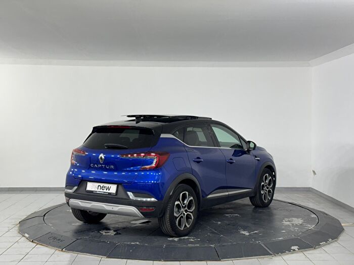 Renault Captur 1.3 TCe Icon EDC araç görseli 6