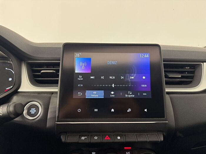 Renault Captur 1.3 TCe Icon EDC araç görseli 25