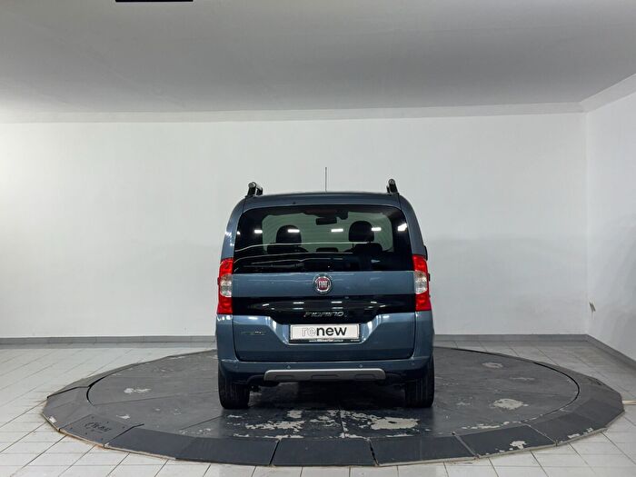 Fiat Fiorino Combi 1.4 Eko Premio araç görseli 7