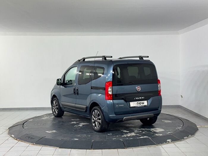 Fiat Fiorino Combi 1.4 Eko Premio araç görseli 8