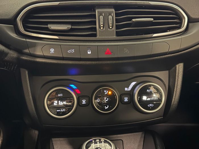 Fiat Egea 1.4 Fire Urban araç görseli 23