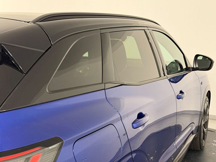 Renault Austral SUV 1.3 MHEV Techno Esprit Alpine Otomatik araç görseli 10