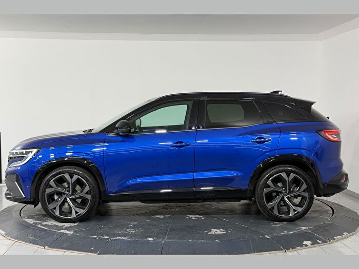 Renault Austral SUV 1.3 MHEV Techno Esprit Alpine Otomatik araç görseli 5