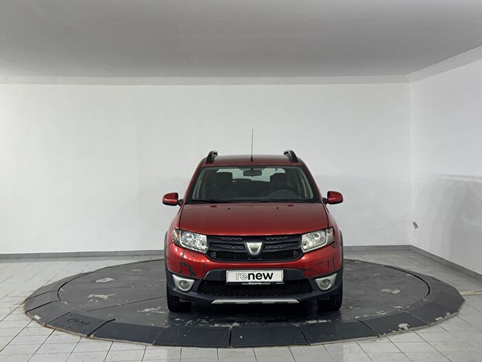 Dacia Sandero 1.5 DCI Stepway araç görseli 2
