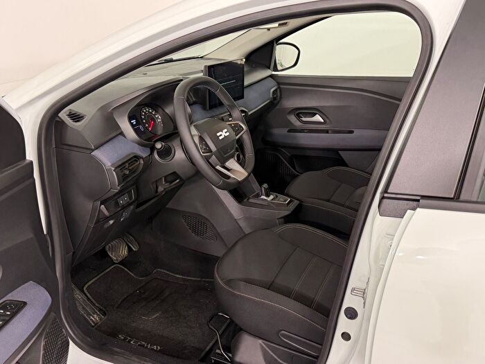 Dacia Sandero Stepway 1.2 Eco-G Expression araç görseli 11
