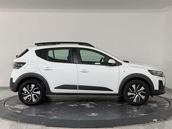 Dacia Sandero Stepway 1.2 Eco-G Expression araç görseli 4