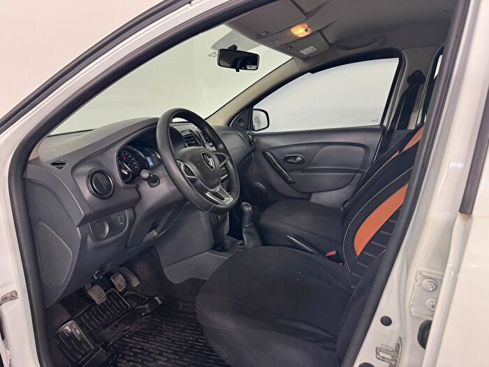 Renault Symbol 1.5 DCI Joy araç görseli 13