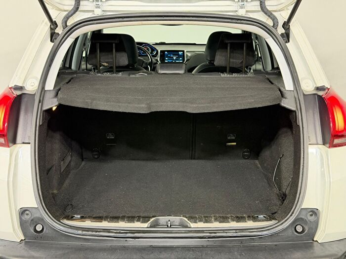 Peugeot 2008 1.5 BlueHDI Start&Stop Allure EAT6 araç görseli 27