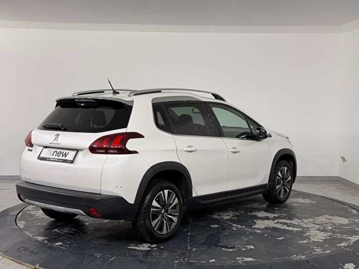 Peugeot 2008 1.5 BlueHDI Start&Stop Allure EAT6 araç görseli 8