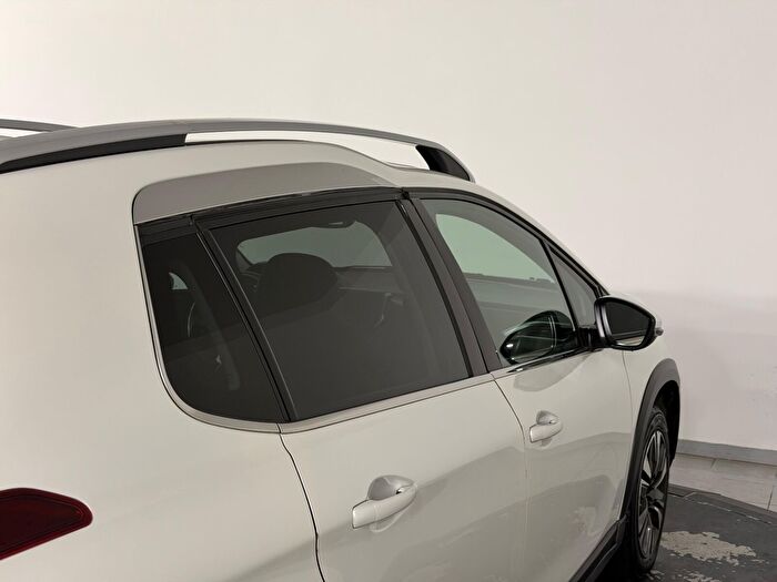 Peugeot 2008 1.5 BlueHDI Start&Stop Allure EAT6 araç görseli 11