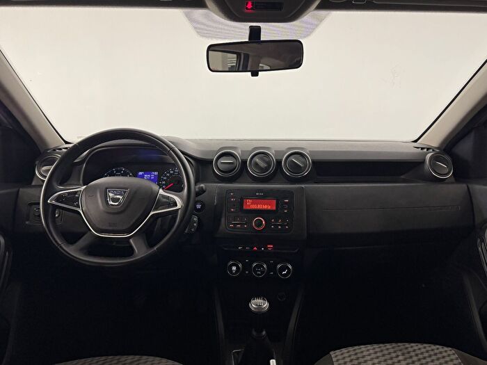Dacia Duster 1.0 Tce Comfort araç görseli 12
