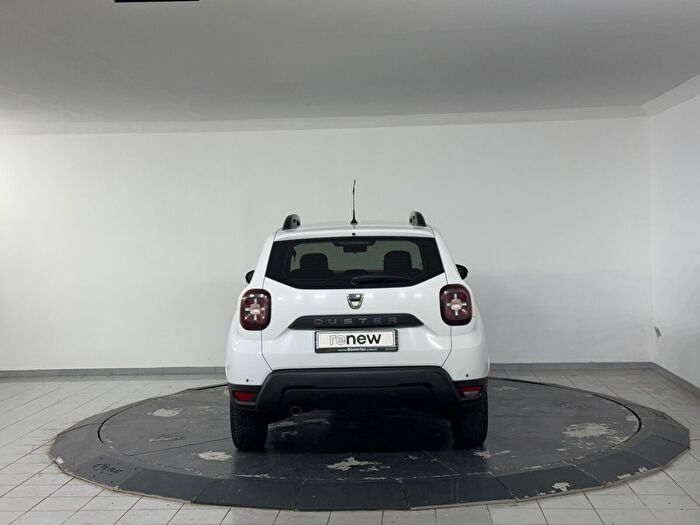 Dacia Duster 1.0 Tce Comfort araç görseli 7