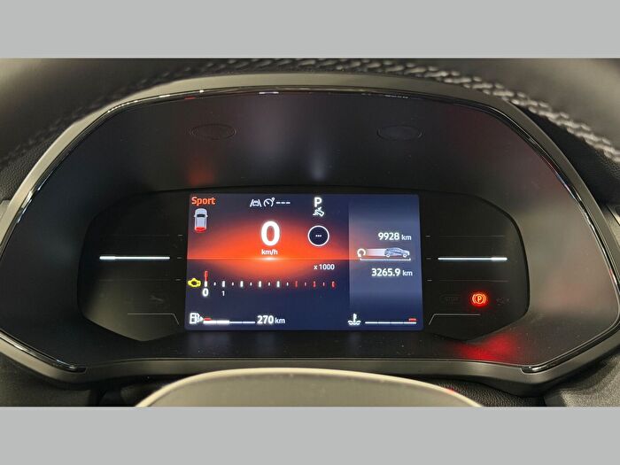 RENAULT CAPTUR TECHNO MİLD HYBRİD EDC 140 HP araç görseli 20
