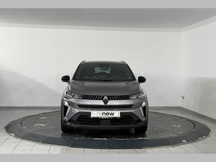 RENAULT CAPTUR TECHNO MİLD HYBRİD EDC 140 HP araç görseli 2