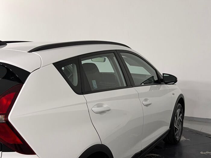 Hyundai Bayon 1.0 T-GDI Jump GSRII araç görseli 11