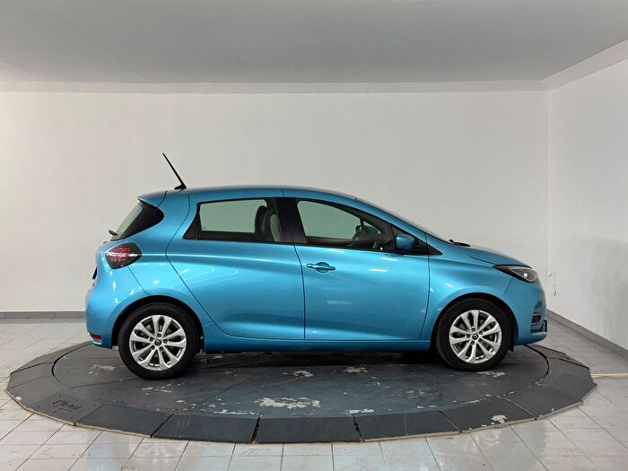 Renault ZOE 4