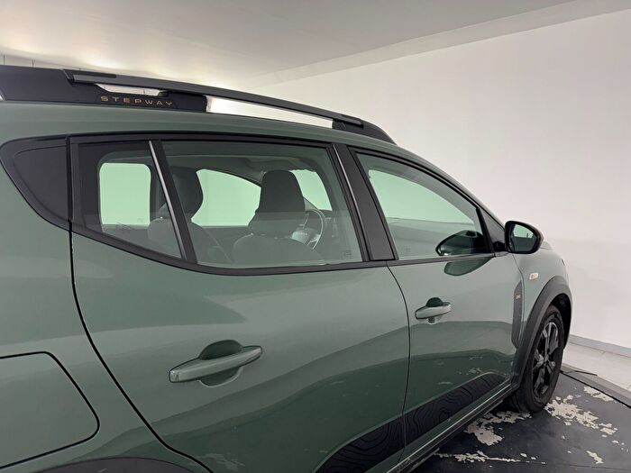 Dacia Sandero Stepway 12