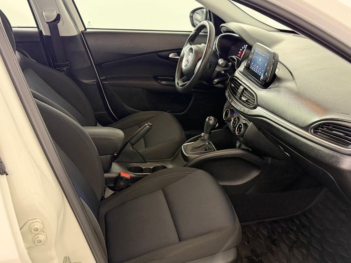 Fiat Egea 1.6 16V MultiJet II Start&Stop Mirror DCT araç görseli 11