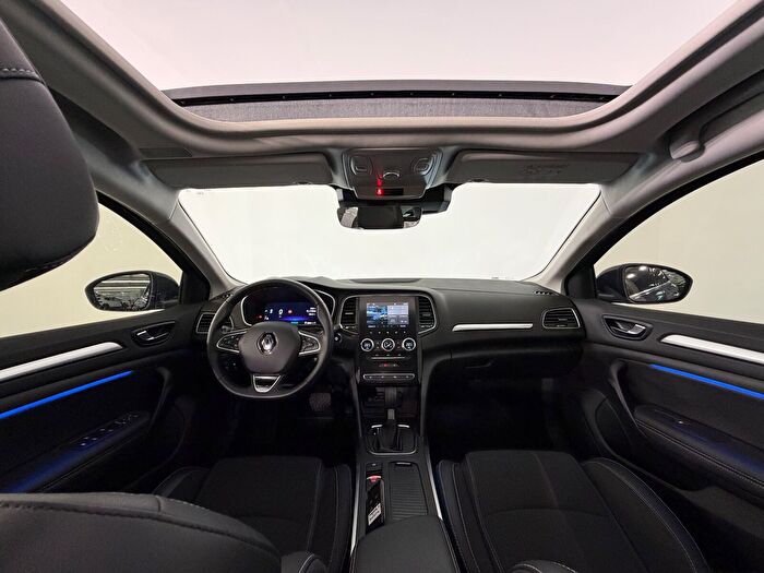 Renault Megane Sedan 1.3 TCe Icon EDC araç görseli 18