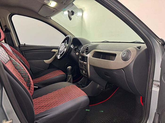 Dacia Sandero 1.4 Ambiance araç görseli 14