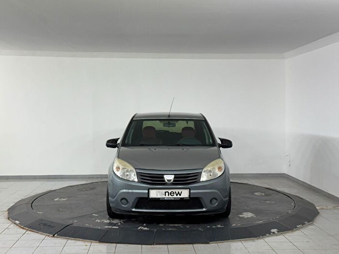 Dacia Sandero 1.4 Ambiance araç görseli 2