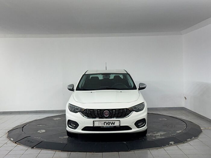 Fiat Egea 1.4 Fire Mirror araç görseli 2