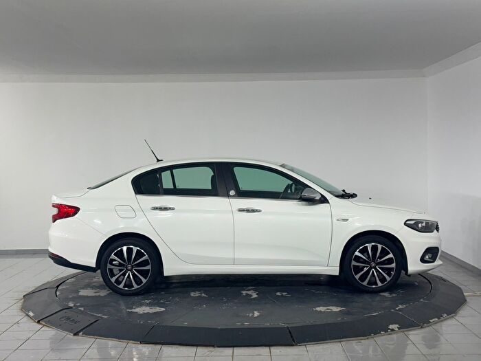 Fiat Egea 1.4 Fire Mirror araç görseli 4