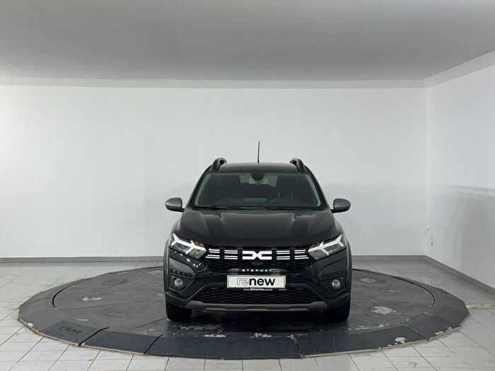 Dacia Sandero Stepway 1.0 TCE Expression CVT araç görseli 2