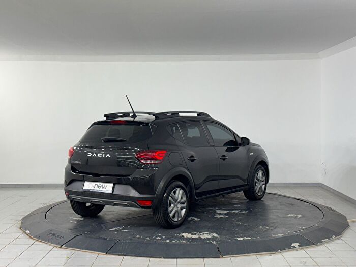 Dacia Sandero Stepway 1.0 TCE Expression CVT araç görseli 8
