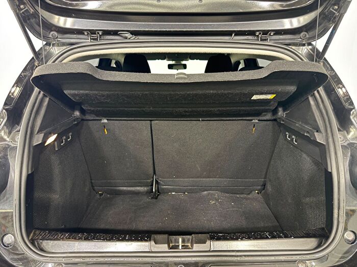 Dacia Sandero Stepway 1.0 TCE Expression CVT araç görseli 27