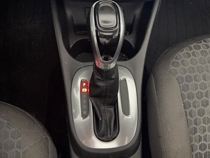 Opel Corsa 1.4 Start&Stop Enjoy Otomatik araç görseli 25