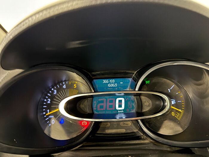 Renault Clio 17