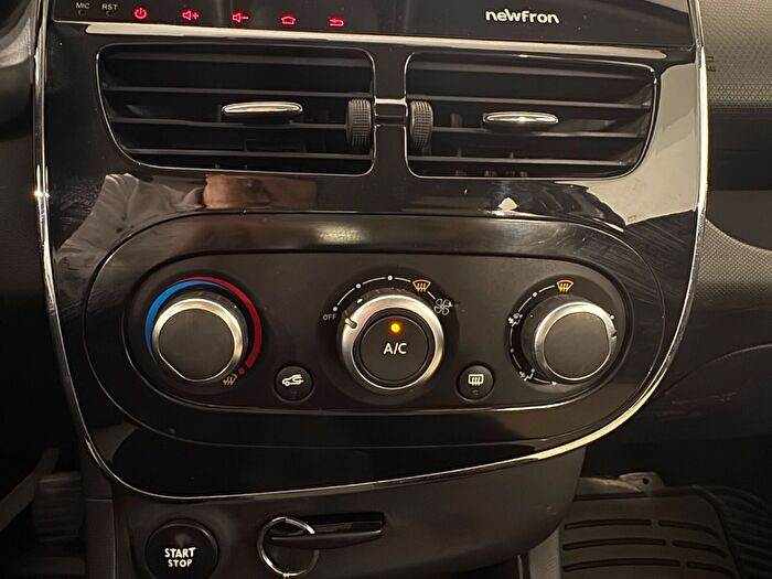 Renault Clio 16