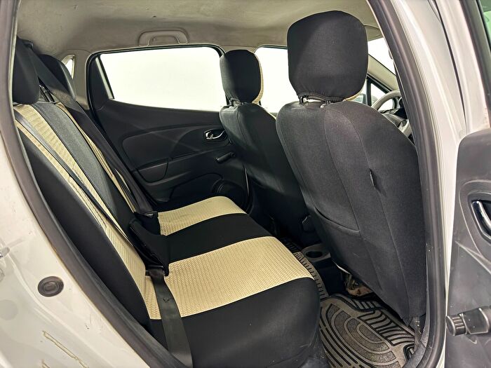 Renault Clio 15