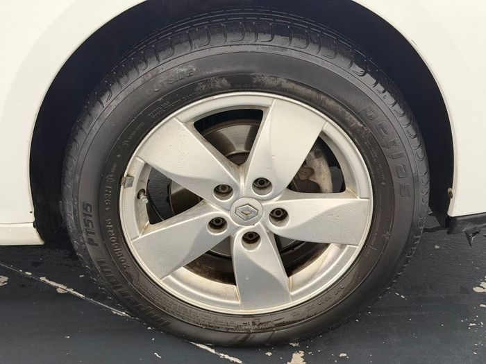 Renault Fluence 1.5 DCI Extreme araç görseli 26