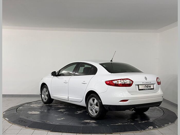 Renault Fluence 1.5 DCI Extreme araç görseli 6