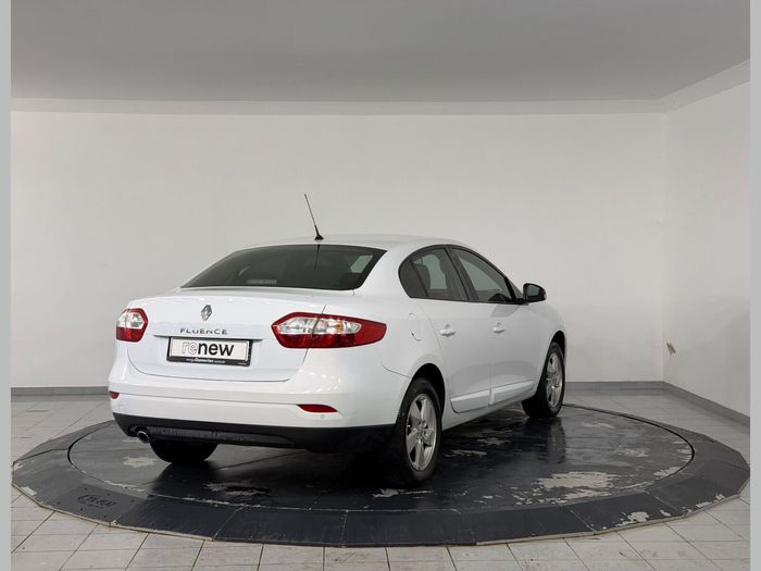 Renault Fluence 1.5 DCI Extreme araç görseli 8