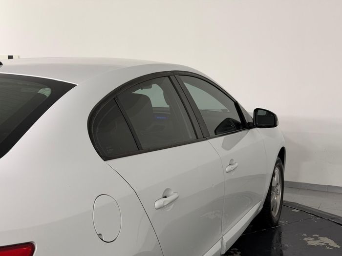 Renault Fluence 1.5 DCI Extreme araç görseli 11