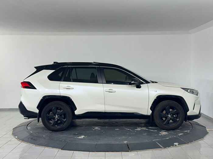 Toyota RAV4 4