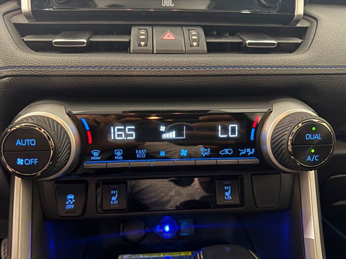 Toyota RAV4 20