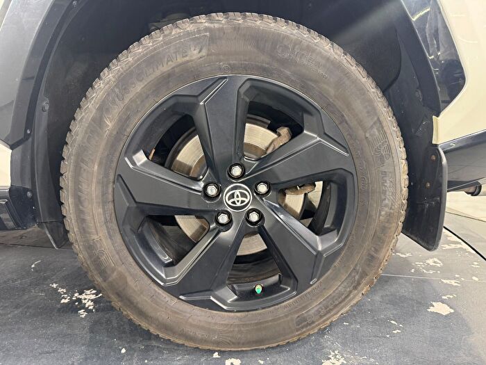 Toyota RAV4 33
